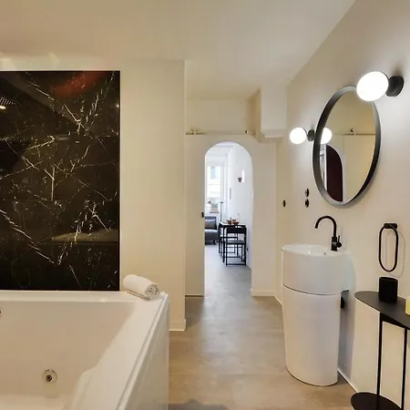 La Cachette De Leon 1 - Avec Jacuzzi Apartment *